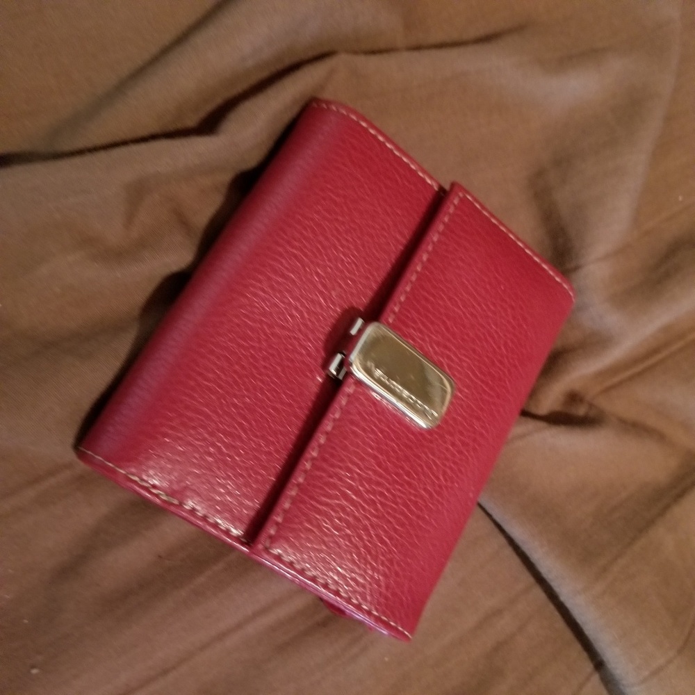 Liz Claiborne wallet
